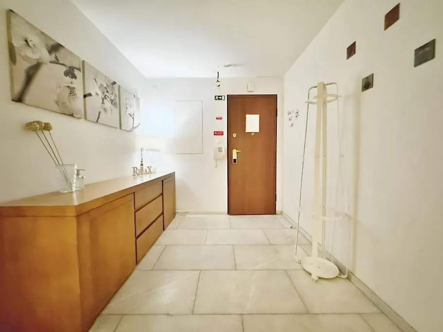 Pascoal De Melo Flat By Homeful Homes Lisbon Apartment