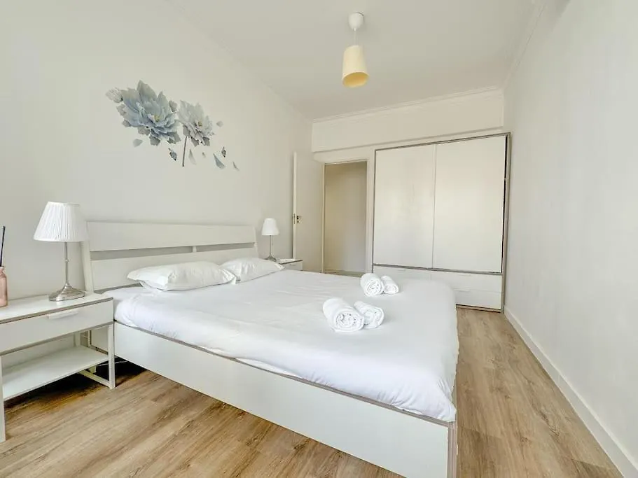 Apartment Pascoal De Melo Flat By Homeful Homes Lisbon Portugal