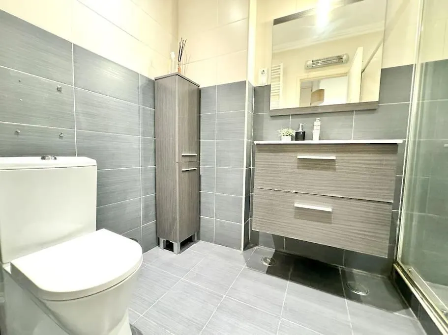 Pascoal De Melo Flat By Homeful Homes Lisbon Portugal