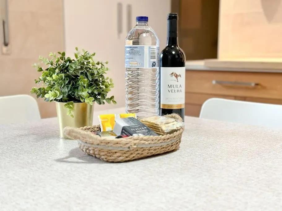 Pascoal De Melo Flat By Homeful Homes Lisbon Apartment