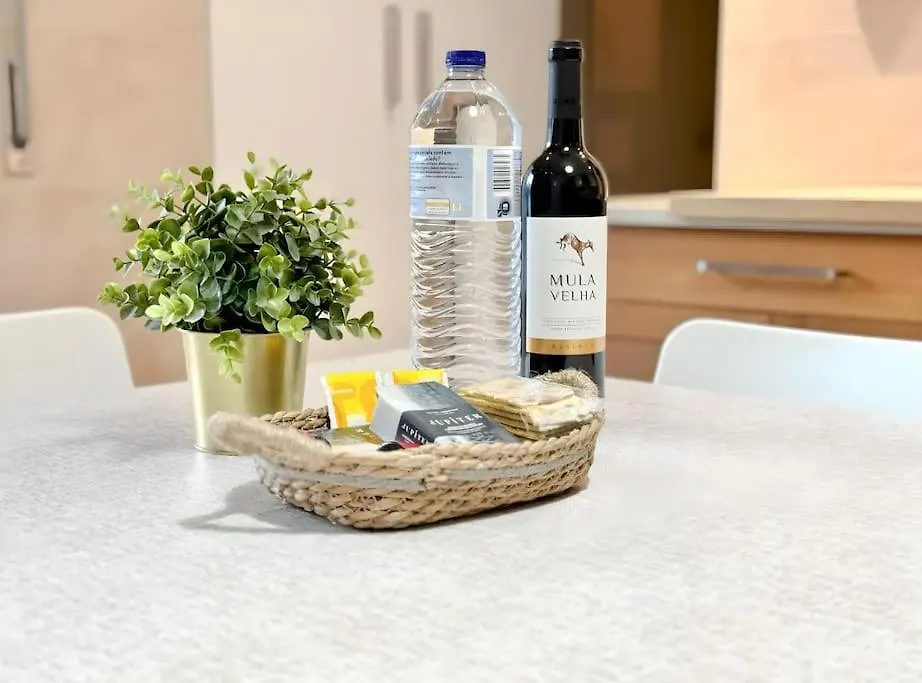 Pascoal De Melo Flat By Homeful Homes Lisbon