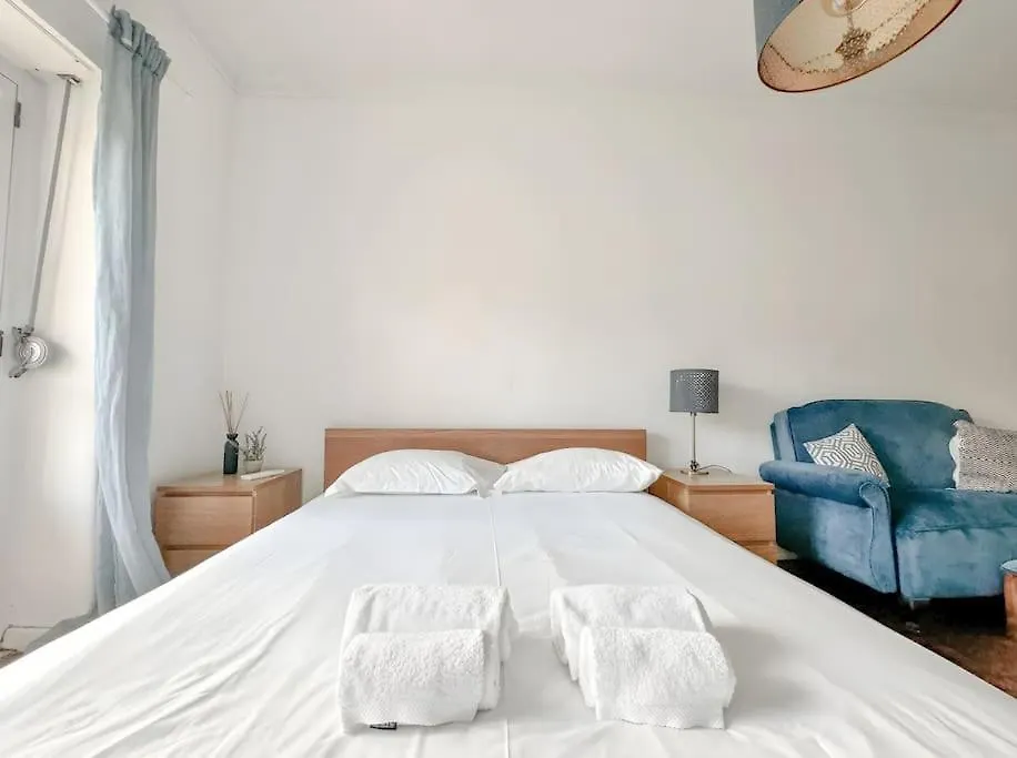 Apartment Pascoal De Melo Flat By Homeful Homes Lisbon